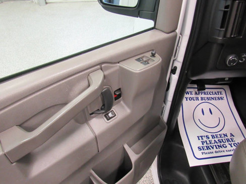 Used 2019 Chevrolet Express 3500 w/ Driver Convenience Package image 37