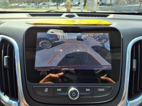 Used 2019 Chevrolet Equinox Premier image 21