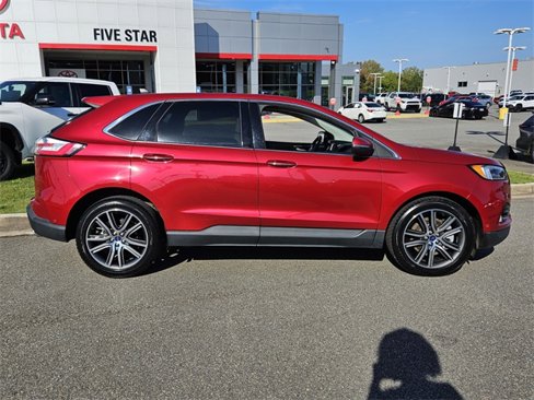Used 2021 Ford Edge Titanium w/ Equipment Group 301A image 15