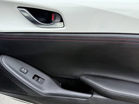 Used 2017 MAZDA MX-5 Miata RF Club image 25