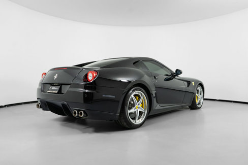 Used 2010 Ferrari 599 GTB Fiorano image 2
