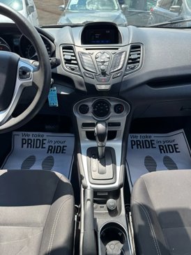 Used 2018 Ford Fiesta SE image 30