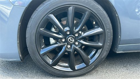 Used 2020 MAZDA MAZDA3 Hatchback w/ Premium Package image 9