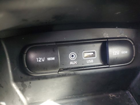 Used 2020 Kia Sorento LX image 21