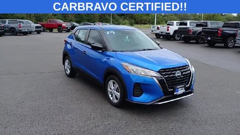 Used 2022 Nissan Kicks S image 2