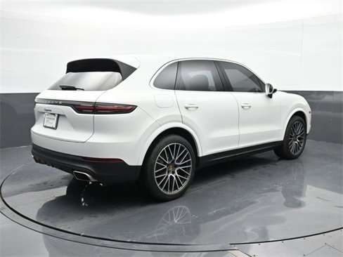 Certified 2021 Porsche Cayenne image 27