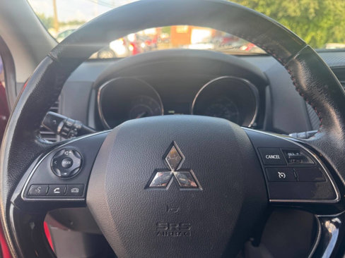 Used 2017 Mitsubishi Outlander Sport LE image 30