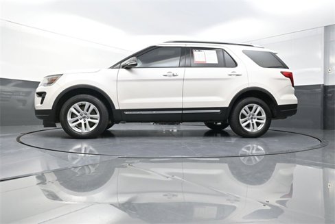 Used 2019 Ford Explorer XLT w/ Equipment Group 202A image 30