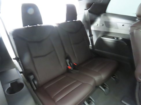 Used 2020 Cadillac XT6 Premium Luxury image 24