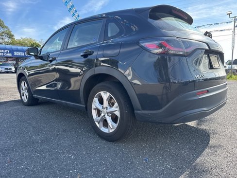 Used 2023 Honda HR-V LX image 5
