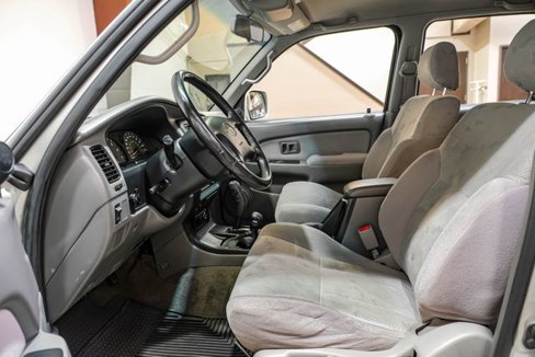 Used 2002 Toyota 4Runner SR5 image 4