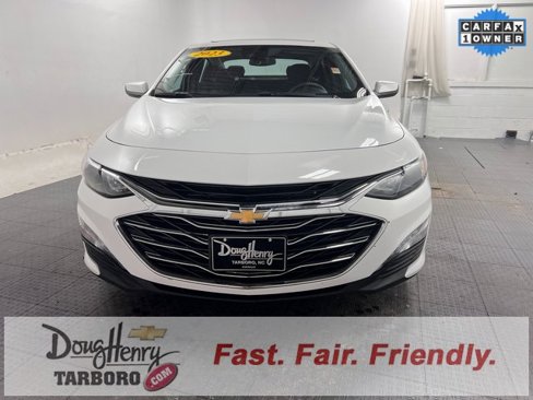 Used 2023 Chevrolet Malibu LT w/ Driver Confidence Package image 2