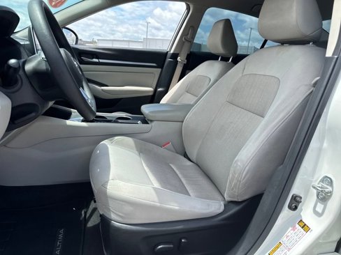 Used 2022 Nissan Altima 2.5 SV image 18