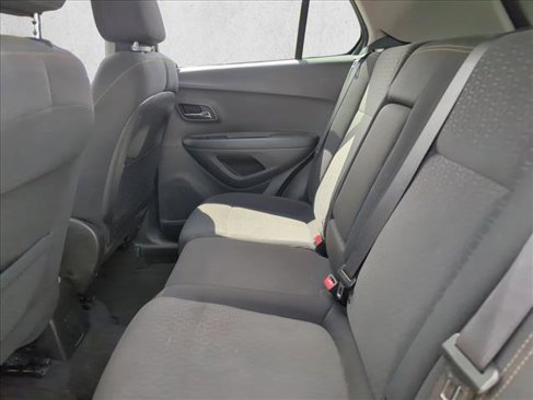 Used 2020 Chevrolet Trax LS w/ Tint and Cruise Package image 16