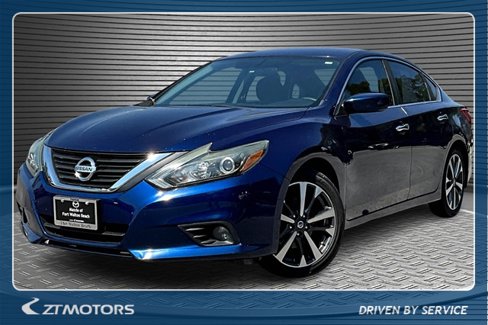 Used 2016 Nissan Altima 2.5 SR image 1