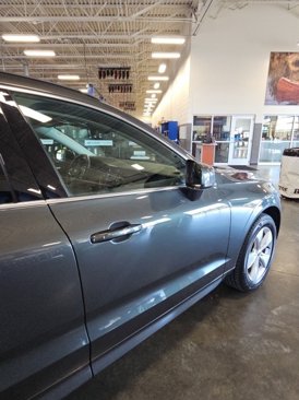 Used 2022 Volvo XC60 B5 Momentum image 47