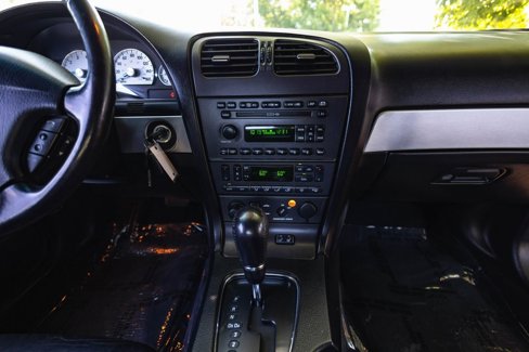 Used 2003 Ford Thunderbird image 15