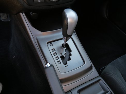 Used 2011 Subaru Impreza 2.5i Premium image 18
