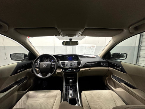 Used 2017 Honda Accord LX image 26