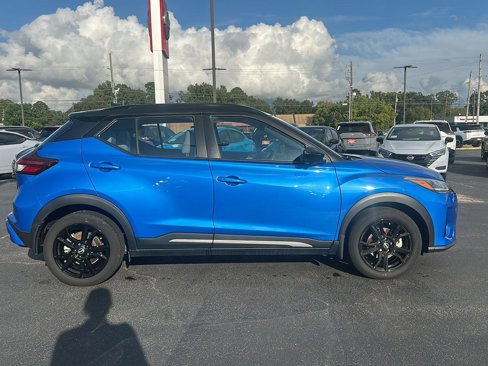 Used 2023 Nissan Kicks SR w/ SR Premium Package image 5