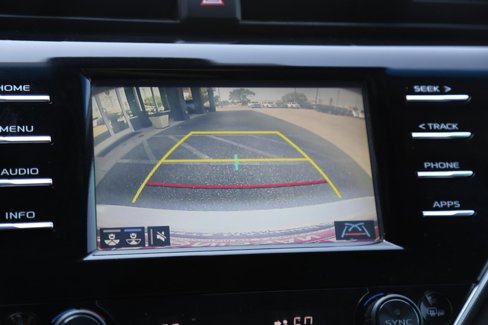 Used 2018 Toyota Camry XSE image 41