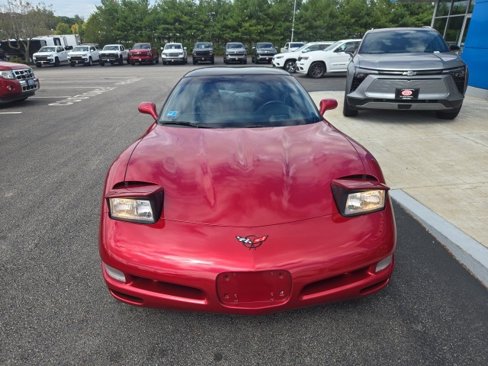 Used 2001 Chevrolet Corvette Coupe w/ Preferred Equipment Group2 image 3