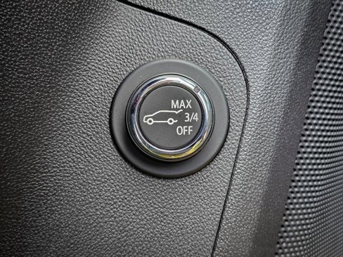 Used 2020 GMC Acadia SLT image 13