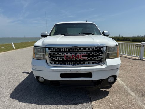 Used 2007 GMC Sierra 1500 Denali image 2
