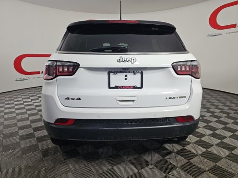 Certified 2022 Jeep Compass Limited image 6