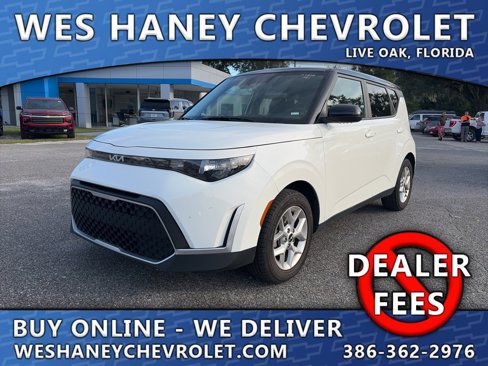 Used 2024 Kia Soul S image 1