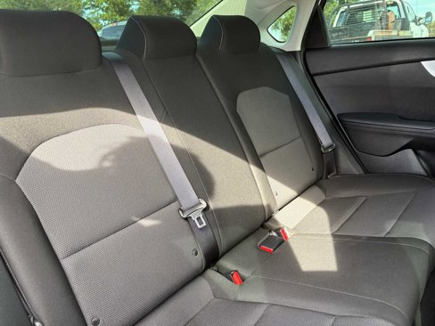 Used 2024 Kia Forte LXS image 17
