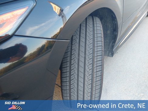 Used 2023 Toyota Camry SE image 10