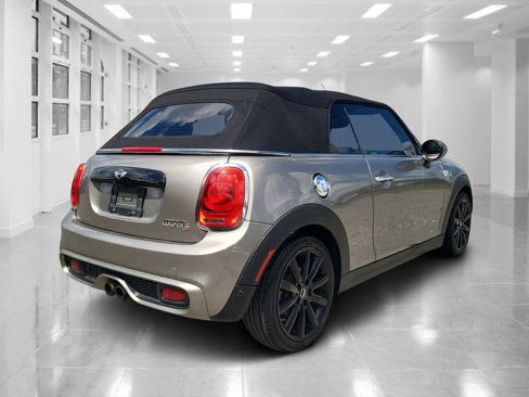 Used 2017 MINI Cooper S image 3