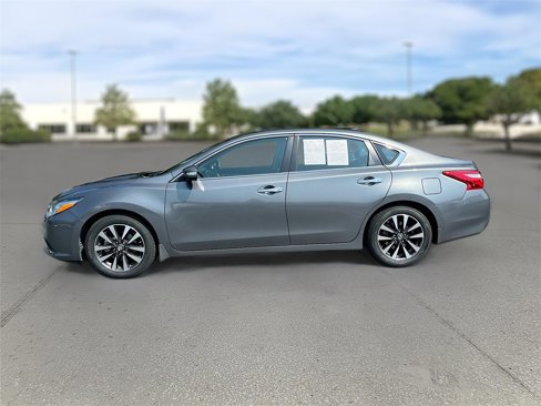 Used 2016 Nissan Altima 2.5 SL w/ 2.5 Technology Package image 31