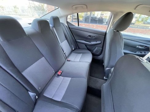 Used 2024 Nissan Sentra SV image 17