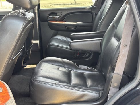 Used 2012 Chevrolet Tahoe LTZ image 26