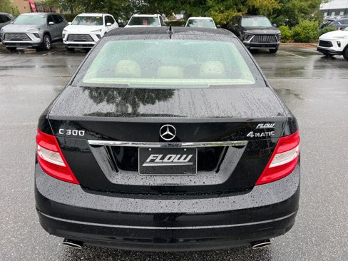 Used 2011 Mercedes-Benz C 300 4MATIC Sedan image 15