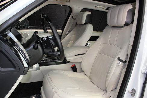 Used 2019 Land Rover Range Rover Supercharged image 31