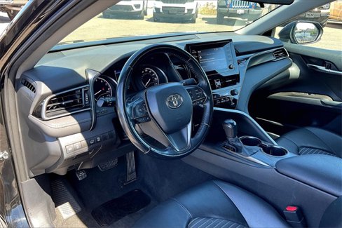 Used 2021 Toyota Camry SE image 13