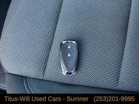 Used 2022 Chevrolet Traverse LT w/ LPO, Cargo Package image 33
