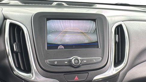 Used 2020 Chevrolet Equinox LT image 25