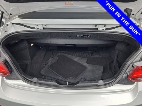 Used 2018 BMW 230i Convertible w/ Premium Package image 12
