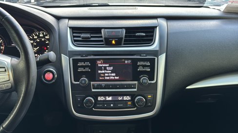 Used 2017 Nissan Altima 2.5 SV image 32