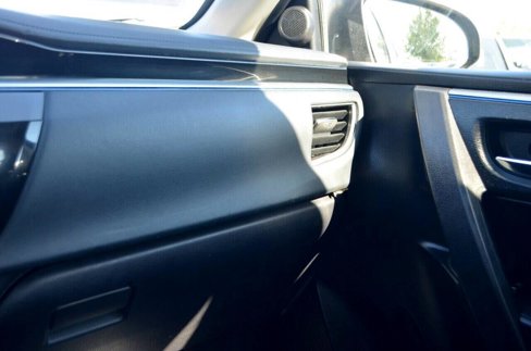 Used 2016 Toyota Corolla S Premium image 39