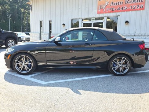 Used 2016 BMW M235i Convertible image 2