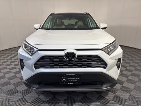 Used 2021 Toyota RAV4 Limited image 12