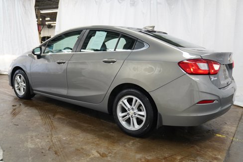 Used 2018 Chevrolet Cruze LT w/ Convenience Package image 10
