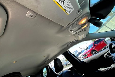 Used 2023 Jeep Cherokee Altitude Lux image 27