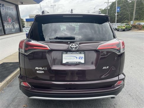 Used 2016 Toyota RAV4 XLE image 5