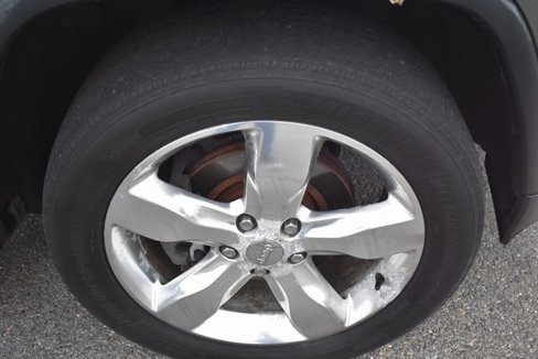 Used 2012 Jeep Grand Cherokee Overland Summit image 42